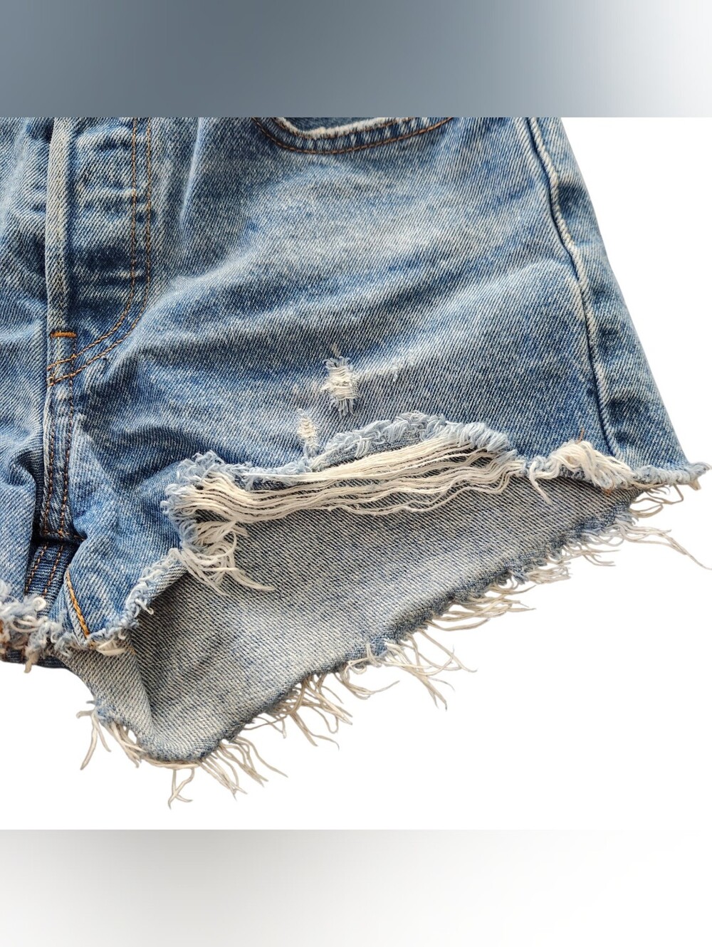 Levi's 501 Cut Off Blue Denim Shorts Distressed Frayed Button Fly Women Size 26 - Picture 3 of 13